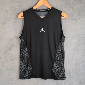 Jordan Tank Top Boys Youth Large Black Dri-Fit Athletic Muscle Mesh Basketball